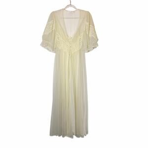 Val Mode Lingerie Vintage Peignor Set Ivory / Cream